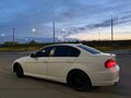 2011 BMW 3 серии 320i V (E90/E91/E92/E93) Рестайлинг, белый, 1000000 рублей - вид 4