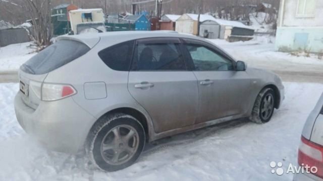 Субару импреза 2010 года
