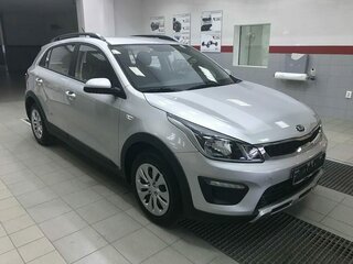 2019 Kia Rio X-Line IV, серебристый, 1600000 рублей, вид 1