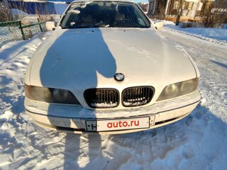 1998 BMW 5 серии 523i IV (E39), белый, 244000 рублей, вид 1