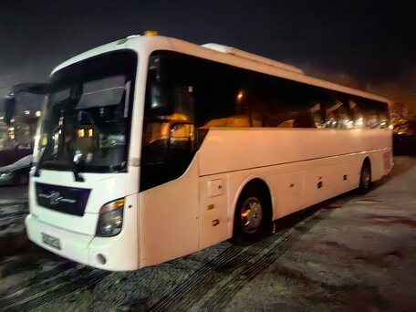 2012 Hyundai Universe, белый, 3500000 рублей, вид 2