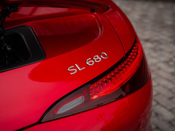 2026 Mercedes-Benz Maybach SL SL 680, красный, 39900000 рублей - вид 16