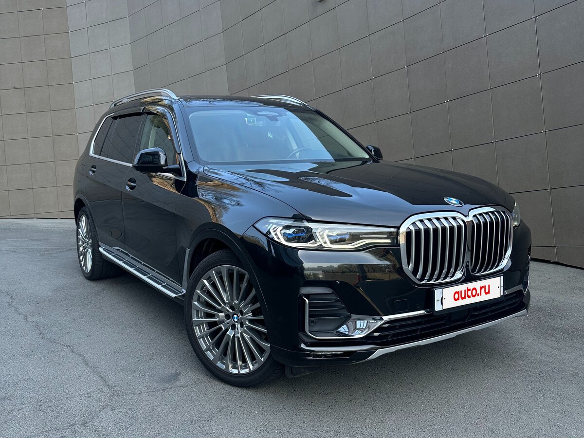 BMW X7 40i I (G07)