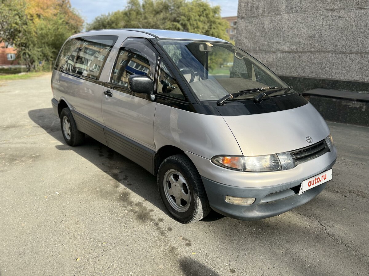 Toyota Estima i lucida
