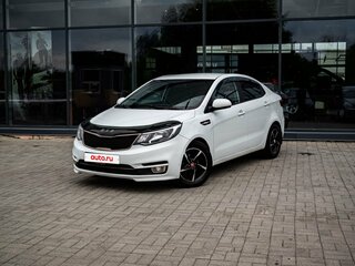 2015 Kia Rio III Рестайлинг, белый, 820000 рублей, вид 1