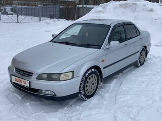 1998 Honda Accord VI, серебристый, 350000 рублей, вид 1