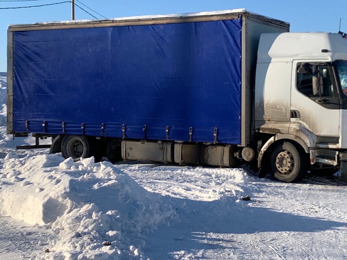 Купить б/у Renault Premium дизель механика в Соликамске: белый тент ...