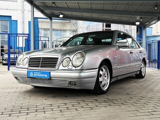 1996 Mercedes-Benz E-Класс 320 II (W210, S210), серый, 499000 рублей, вид 1