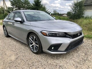 2022 Honda Civic XI, серебристый, 1600000 рублей, вид 1