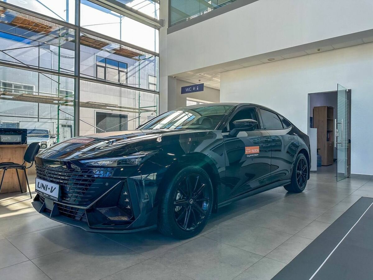 Changan UNI-V I