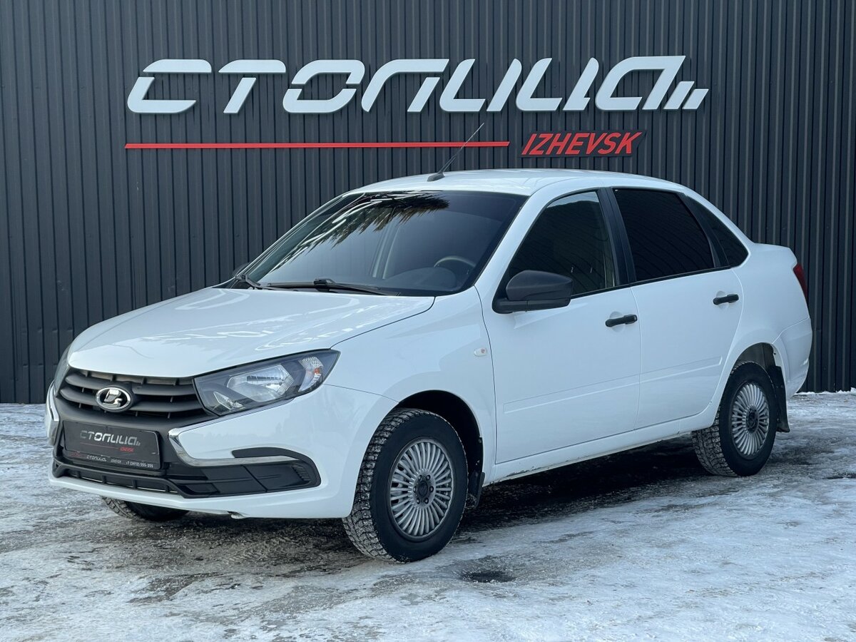 Лада Гранта седан 2019 белая