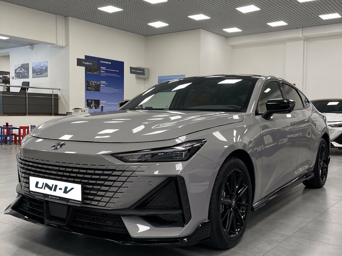 Changan UNI-V I