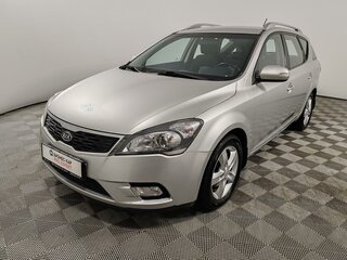 2010 Kia Ceed I Рестайлинг, серебристый, 710000 рублей, вид 1