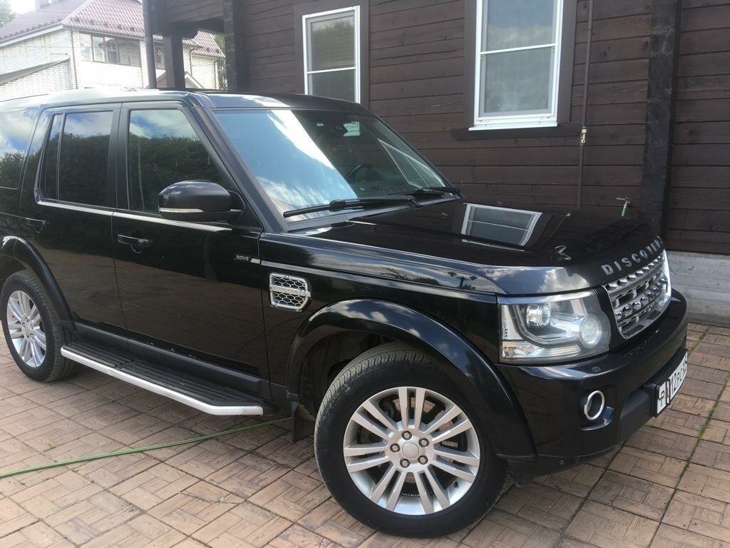 Купить б/у Land Rover Discovery IV Рестайлинг 3.0d AT (249 л.с.) 4WD ...