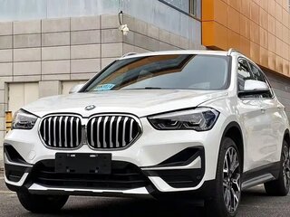 2022 BMW X1 28i sDrive II (F48) Рестайлинг, белый, 2277777 рублей, вид 1