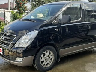2012 Hyundai H-1 II, чёрный, 2500000 рублей, вид 1