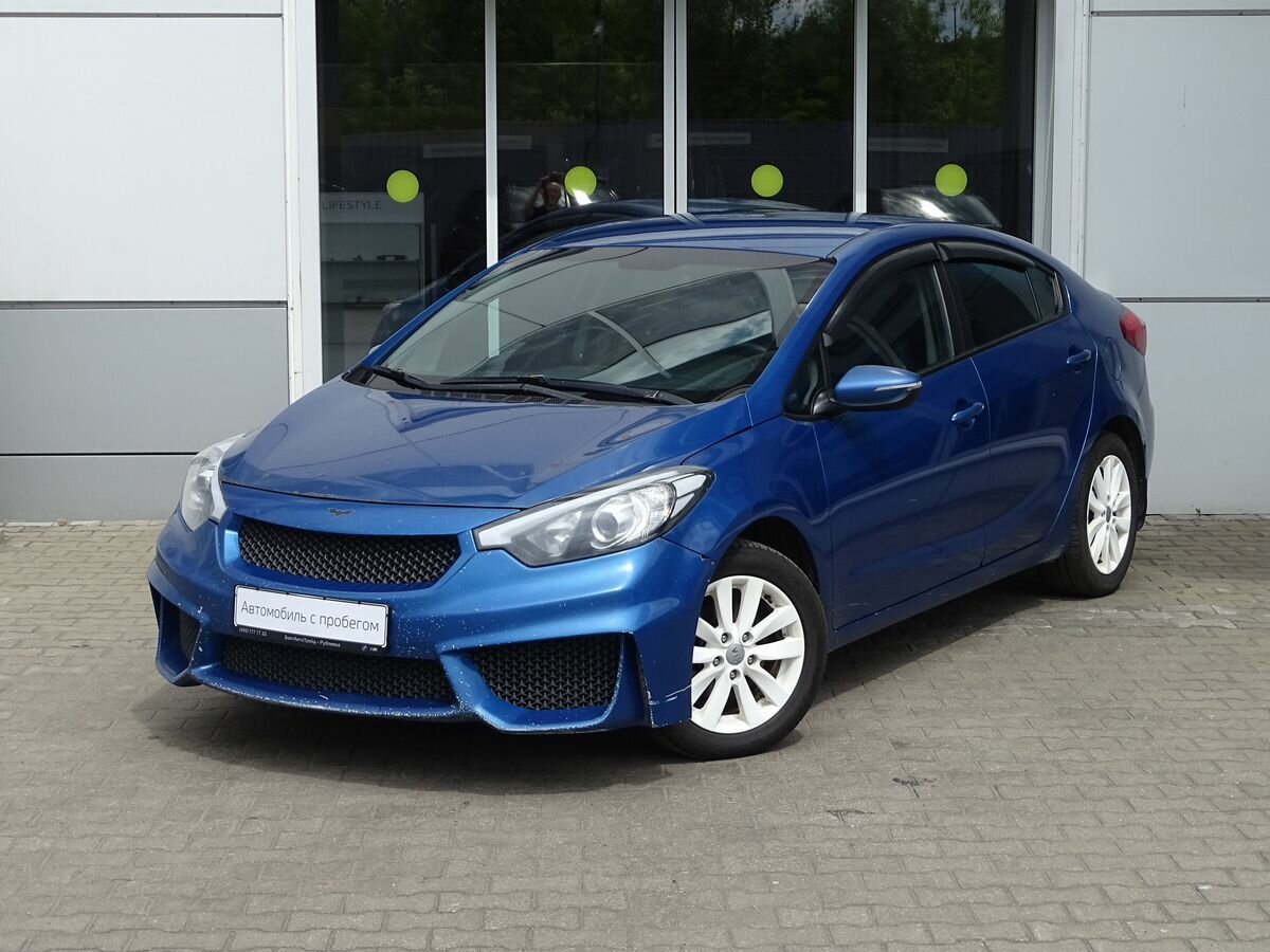 Купить б/у Kia Cerato III 1.6 MT (130 л.с.) бензин механика в Москве ...
