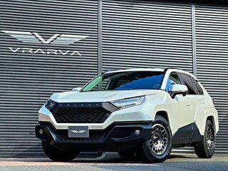 2022 Toyota RAV4 V (XA50), белый, 2010555 рублей, вид 1