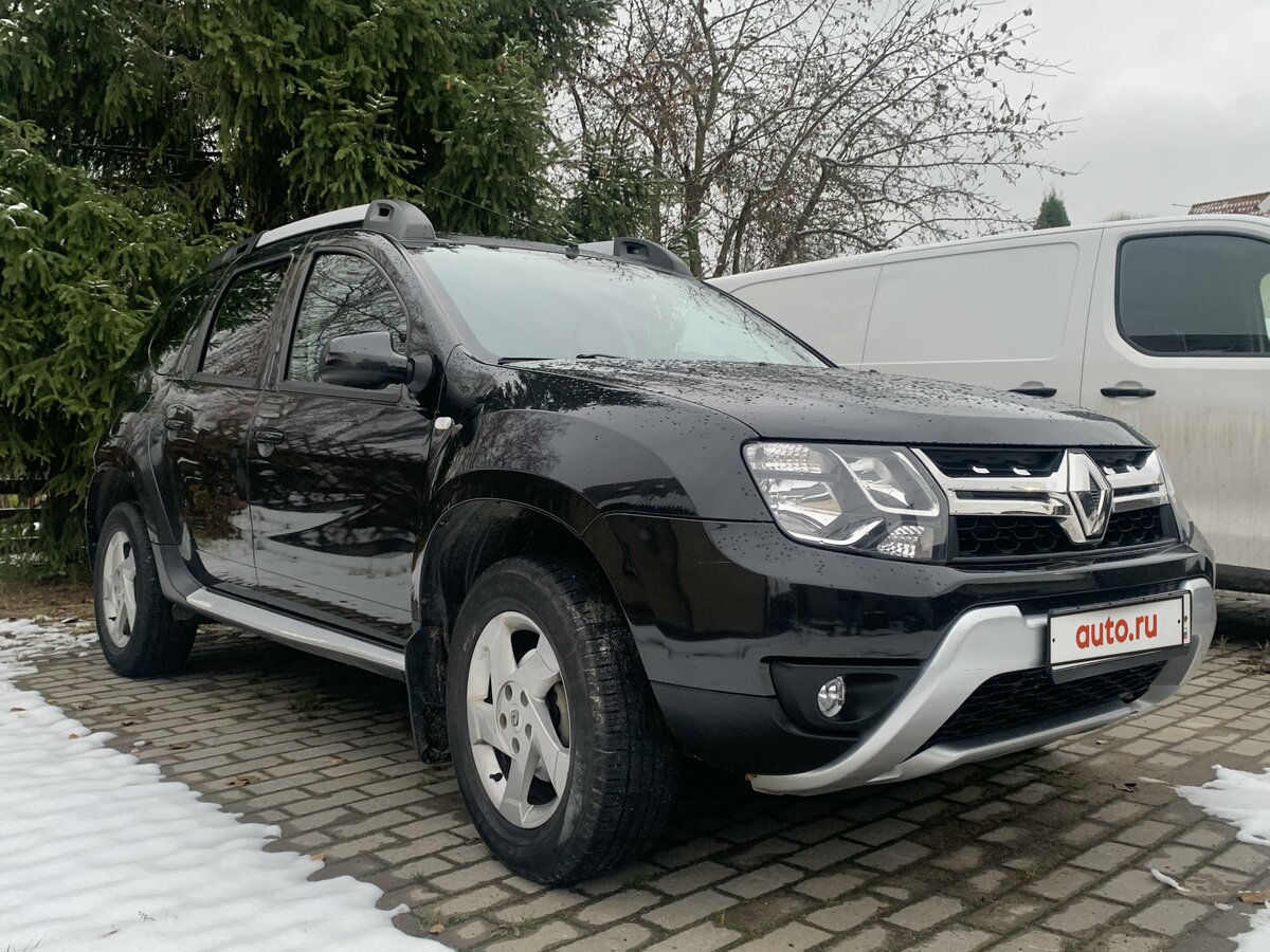 Купить б/у Renault Duster I Рестайлинг 2.0 AT (143 л.с.) 4WD бензин ...
