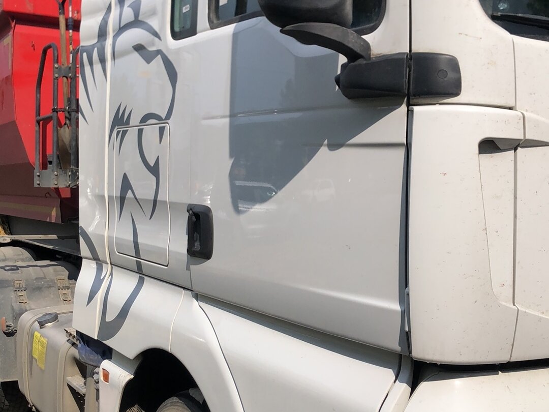 Купить б/у Sinotruk Sitrak C6G в Санкт-Петербурге: белый 2023 года на ...