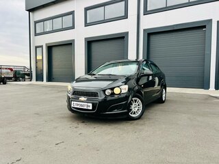 2014 Chevrolet Aveo II, чёрный, 749000 рублей, вид 1