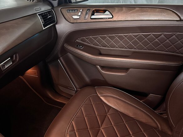 2016 Mercedes-Benz GLE 500 I (W166), синий, 4500000 рублей - вид 8