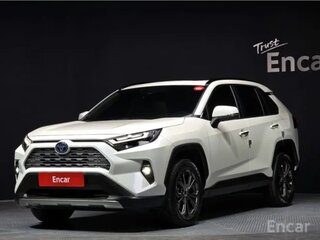 2022 Toyota RAV4 V (XA50), белый, 3960000 рублей, вид 1