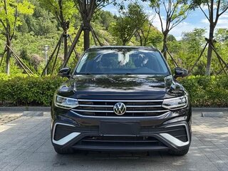 2023 Volkswagen Tiguan L II Рестайлинг (China Market), чёрный, 2100000 рублей, вид 2