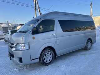 Toyota hiace best sale high roof 2015
