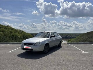 2014 Lada (ВАЗ) Priora I Рестайлинг, серебристый, 350000 рублей, вид 1