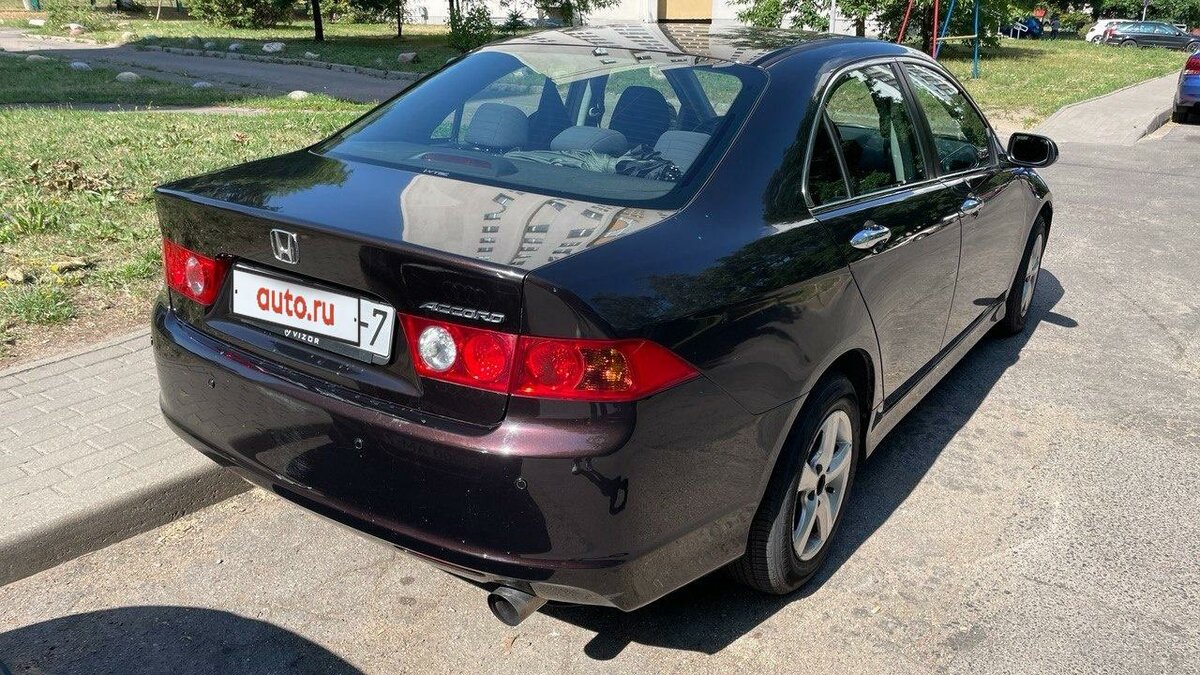 Honda Accord VII Рестайлинг, фото 2