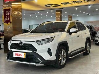 2020 Toyota RAV4 V (XA50), белый, 2050000 рублей, вид 1