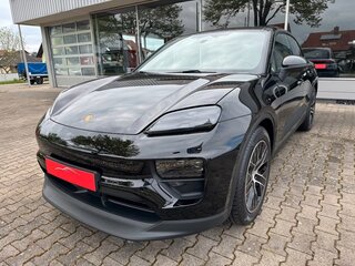 2025 Porsche Macan 4 II, чёрный, 13600000 рублей, вид 1