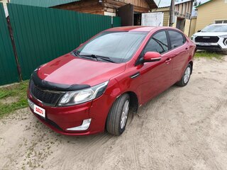 2013 Kia Rio 5-speed III, красный, 650000 рублей, вид 1
