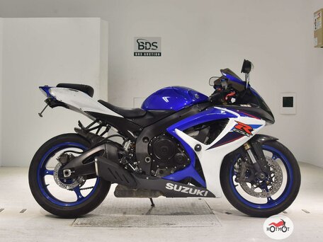 Suzuki GSX R 600 72 Suzuki GSX R 600
