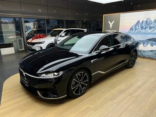 2025 Voyah Passion EVR I, чёрный, 5685000 рублей, вид 4