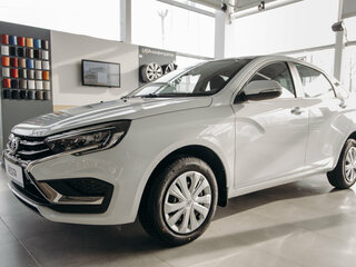 2026 Lada (ВАЗ) Vesta I Рестайлинг (NG), белый, 1685000 рублей, вид 1