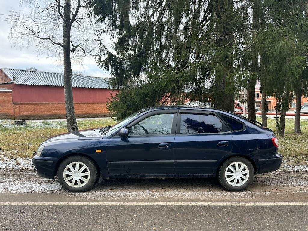 Купить б/у Hyundai Elantra III (XD2) Рестайлинг 1.6 MT (105 л.с ...