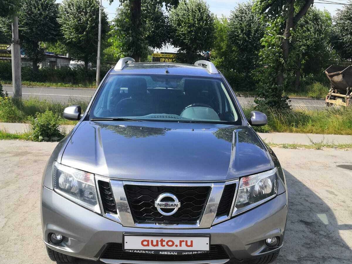 Купить б/у Nissan Terrano III (D10) 2.0 AT (143 л.с.) 4WD бензин ...