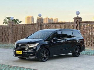 2022 Honda Odyssey V Рестайлинг 2, чёрный, 2000200 рублей, вид 1
