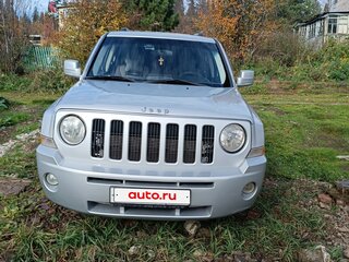 2007 Jeep Liberty (Patriot), серый, 800000 рублей, вид 1