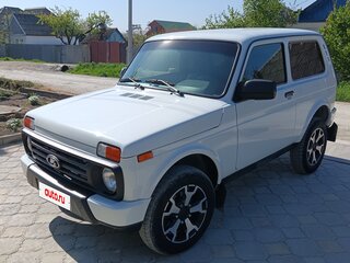 2019 Lada (ВАЗ) 2121 (4x4) Urban I Рестайлинг, белый, 820000 рублей, вид 1
