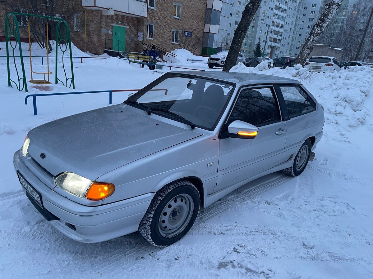 Купить б/у Lada (ВАЗ) 2113 2004-2013 1.6 MT (81 л.с.) бензин механика в ...