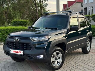 2022 Lada (ВАЗ) Niva I Рестайлинг (Travel), зелёный, 1000000 рублей, вид 1