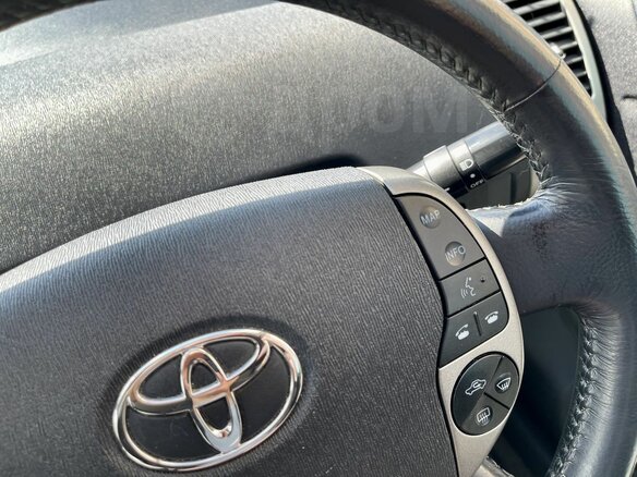 2007 Toyota Prius II Рестайлинг (XW20), серый, 1100000 рублей - вид 21