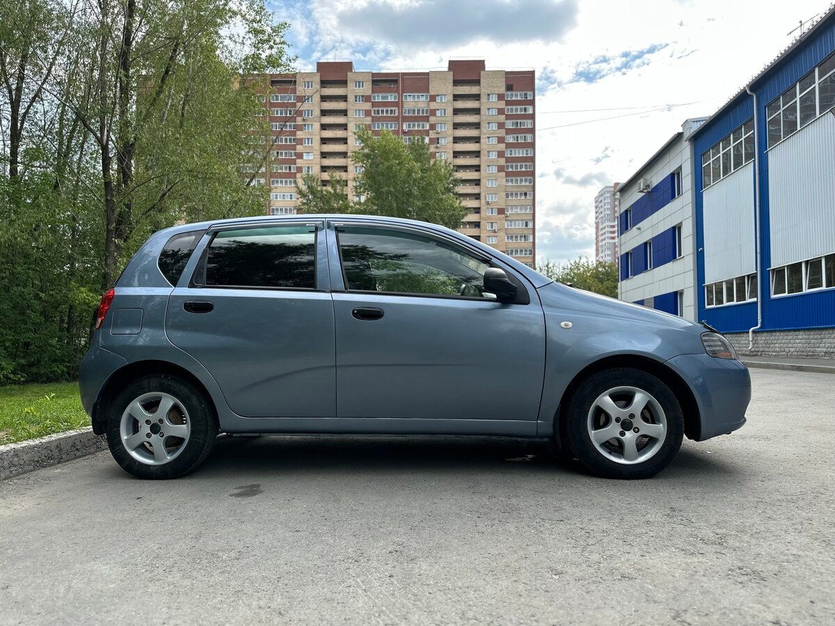 Шевроле авео продаю
