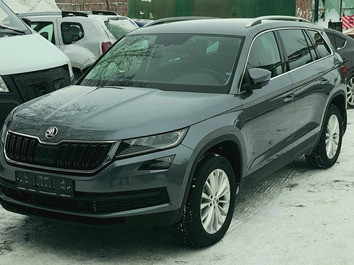 Купить б/у Skoda Kodiaq I 2.0 AMT (180 л.с.) 4WD бензин робот в ...