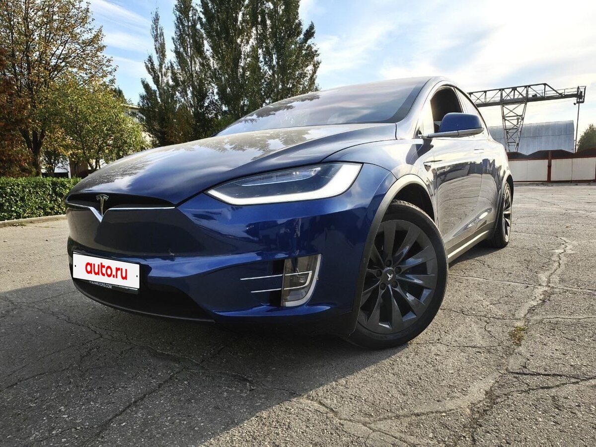Tesla Model X I