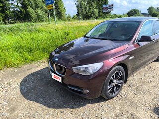 2011 BMW 5 серии Gran Turismo 530d xDrive VI (F10/F11/F07), пурпурный, 1450000 рублей, вид 1