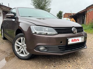 2014 Volkswagen Jetta VI, коричневый, 680000 рублей, вид 1